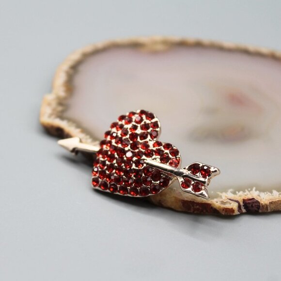 Heart arrow jewelry brooch pin love red yellow gold tone elegant brand new - Picture 4 of 12